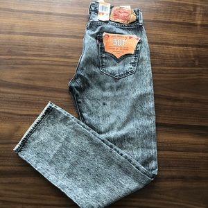New Levis 501 Mens Jeans straight leg Button Fly